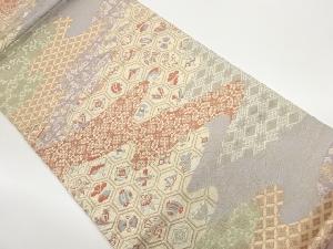 古典柄に宝尽くし模様織出し袋帯